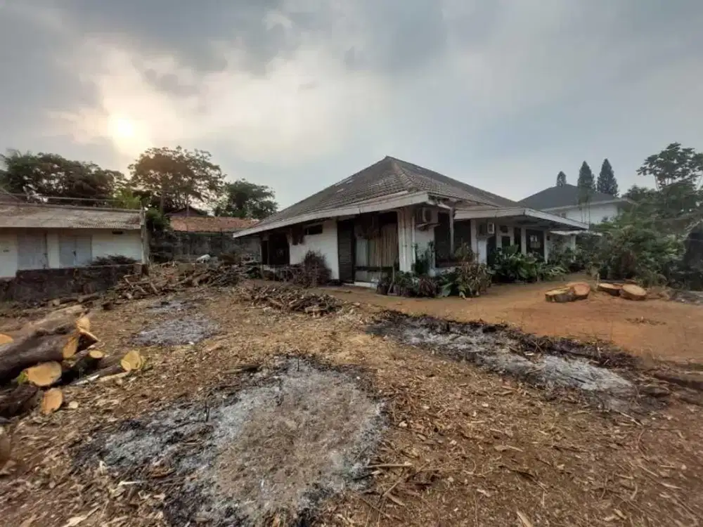 Tanah Ngantong Strategis Cocok Utk Cluster di Pejaten Jaksel