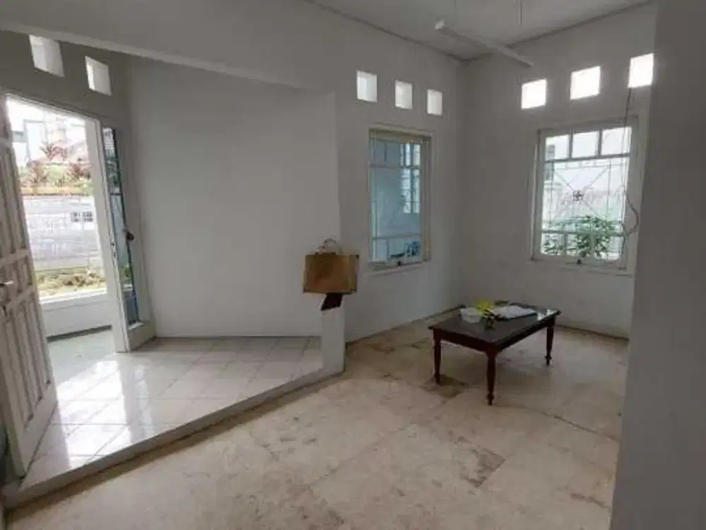 Rumah Strategis Selangkah ke MRT Fatmawati Cocok Utk Usaha Kost