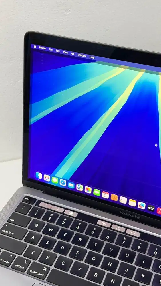 Macbook Pro M1 - 8GB/256 13 Inch