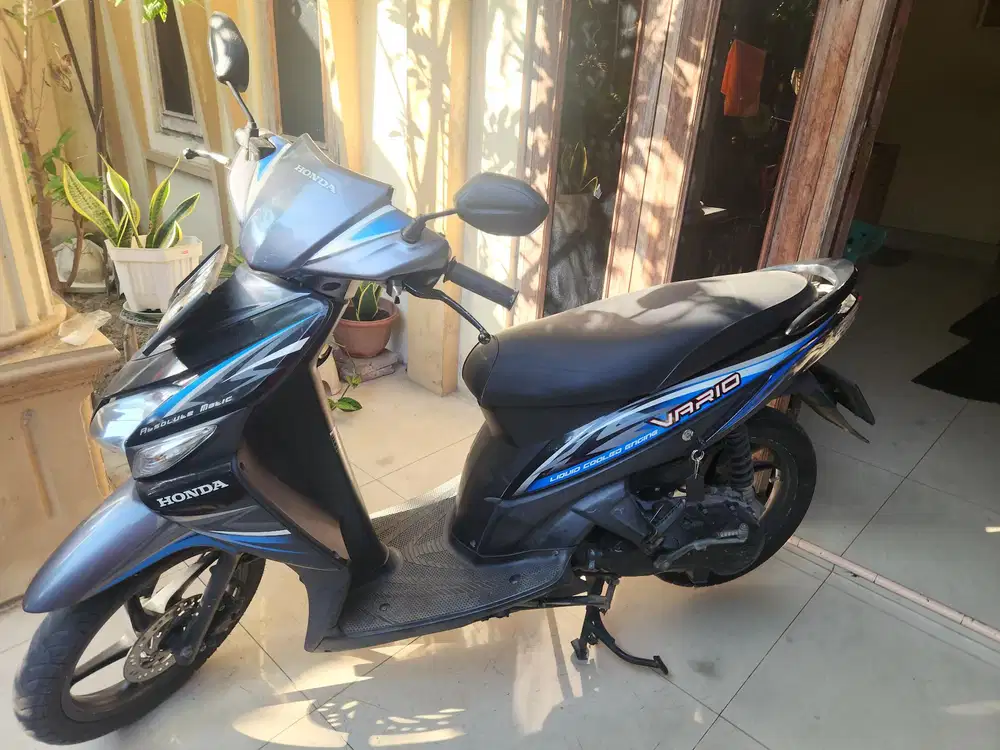 Vario 110 hitam 2012 pajak baru Gbm
