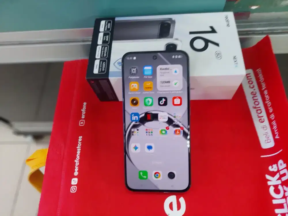 Realme 16 5G Ram 12 /256 gb 2bln pke mulus sperti Baru fulset ori