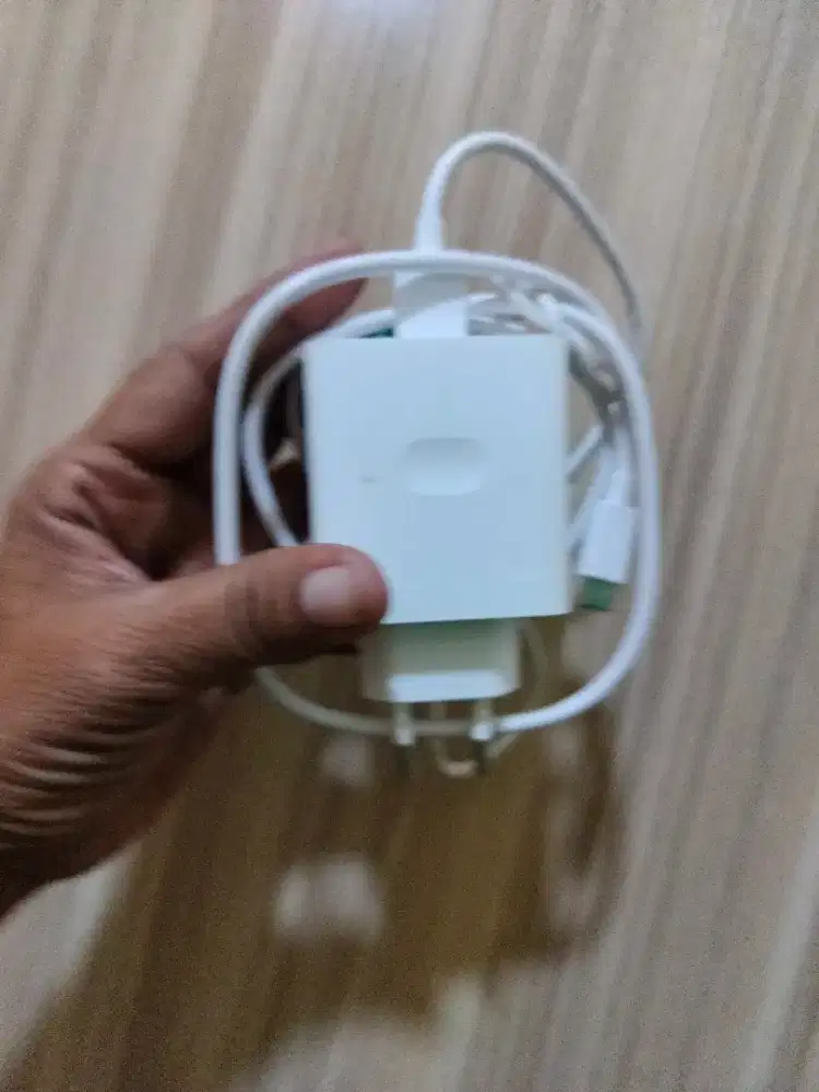 Oppo Reno 8T 5G layar lengkung