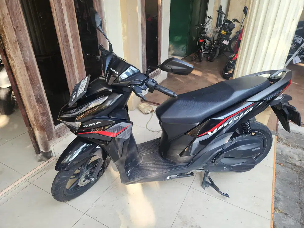 Vario 125 k2v hitam 2023 Gbm kredit // tunai
