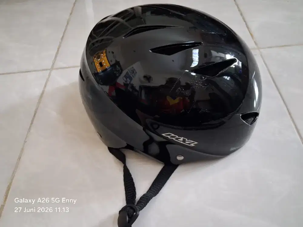 Helm sepeda gunung cantik