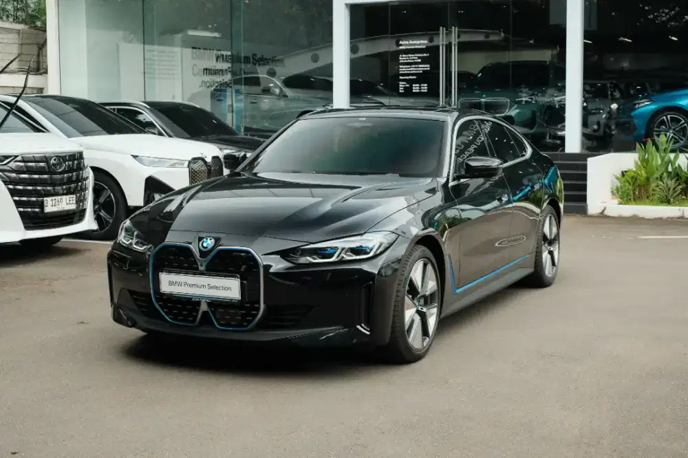 BMW i4 35drive ev 2024