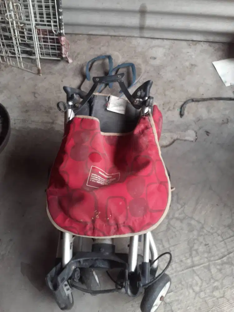 strolller bayi merk pliko