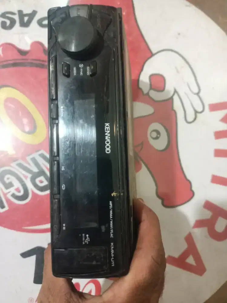 Dijua head unit kenwood copotan orisinil vios 2015