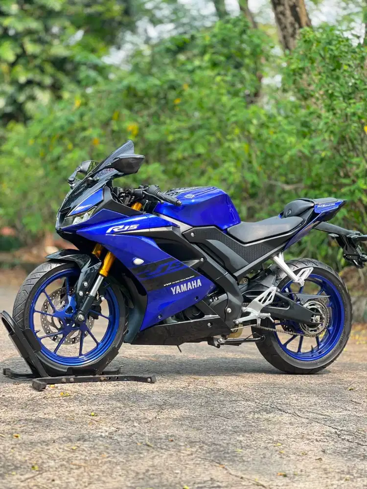 YAMAHA R15 V3 2018 BIRU KM 9K PAJAK PANJANG RASA BARU