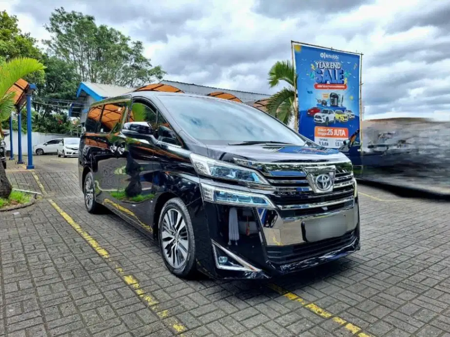 LOW DP - Toyota Vellfire 2.5 G Bensin-AT 2018