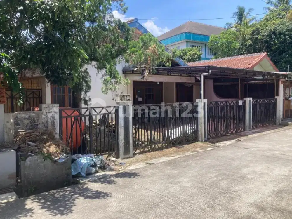Rumah Lama 1 Lantai SHM Cikutra Baru Sukaluyu Kota Bandung