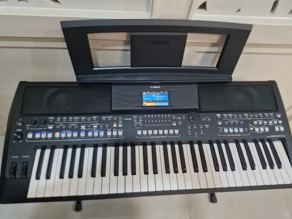 Keyboard Yamaha PSR-SX600 Second Kondisi 100% Like New