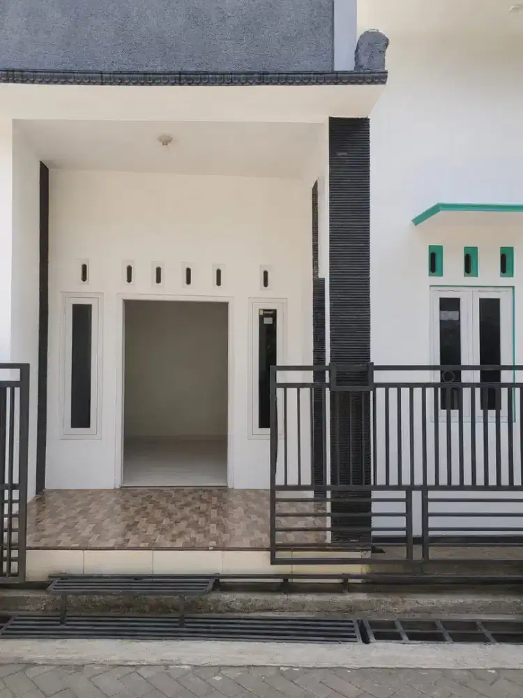 Di kontrakan Rumah 3 Kamar