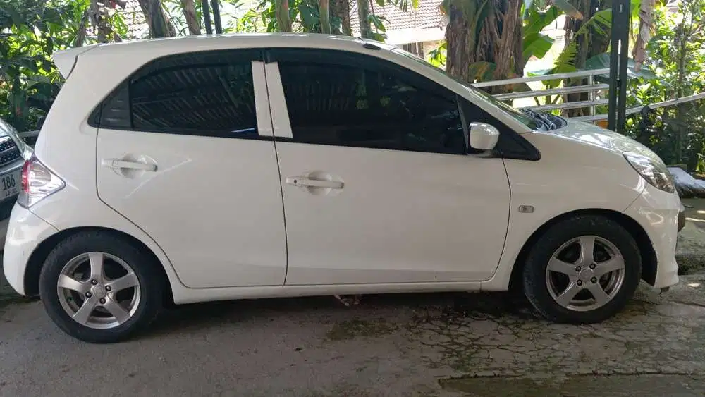 Honda Brio 2015 Bensin