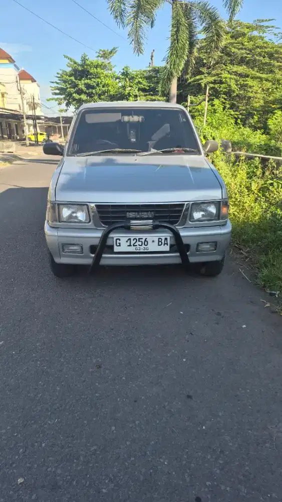 Antiq km 160rb.!! Isuzu Panther hi grade 2500cc 2000