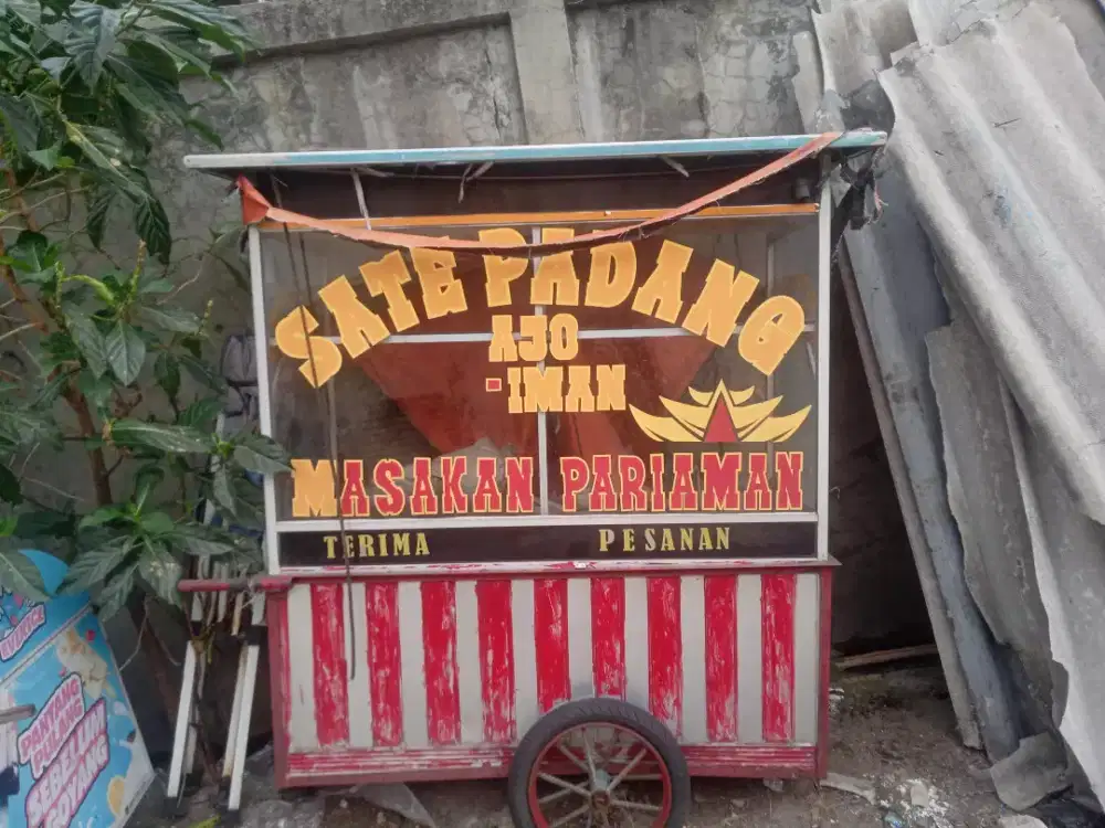 Gerobak sate Padang