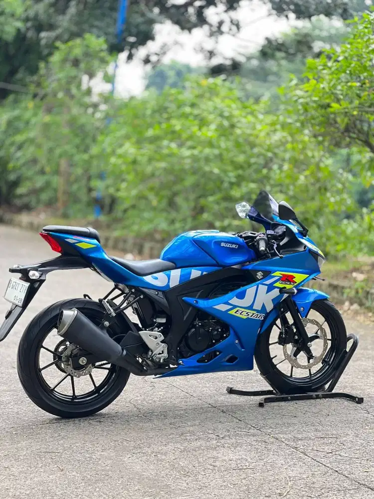 KM 5K AJA! SUZUKI GSX 150R KEYLESS 2022 BIRU PAJAK PANJANG SIAP HARIAN