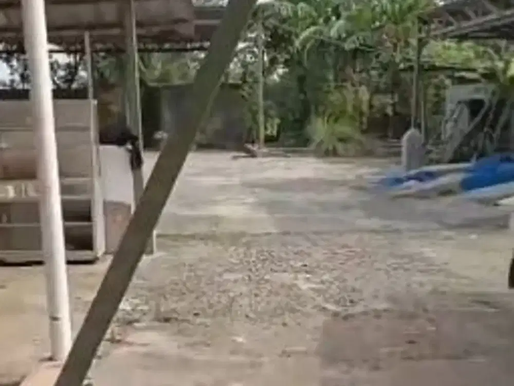 Dijual Tanah dan Bangunan Daerah Pergudangan Laksana 2 Pinggir Jalan, Pakuhaji Tangerang