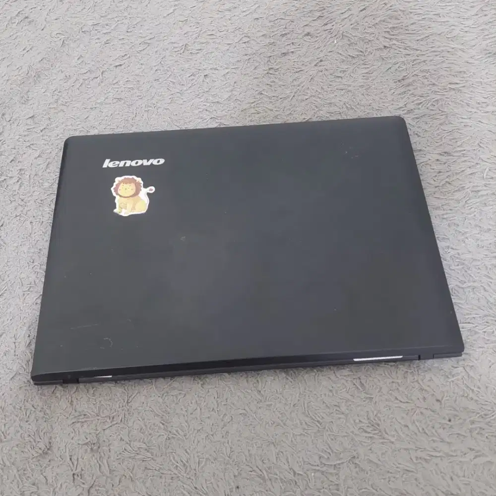 Laptop Lenovo Ideapad 300