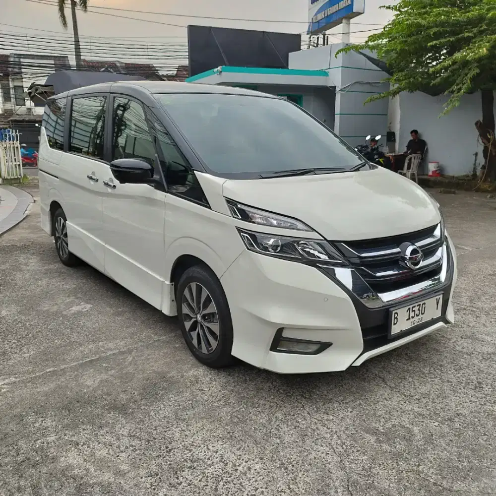Nissan Serena 2.0 HWS AT 2023 KM. 23 Rb-an Tangan 1 Orisinil Istimewa