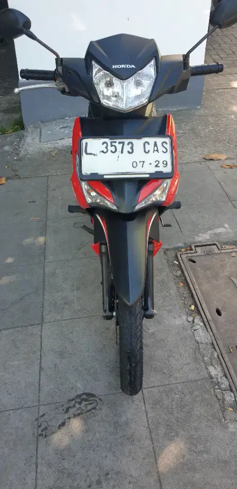 Supra X 125 th 2024 istimewa km 21 rb pjk baru 07-2027
