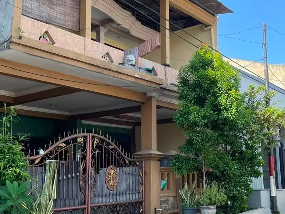 Dijual Rumah 2 lantai di Griya Kebraon Barat Surabaya