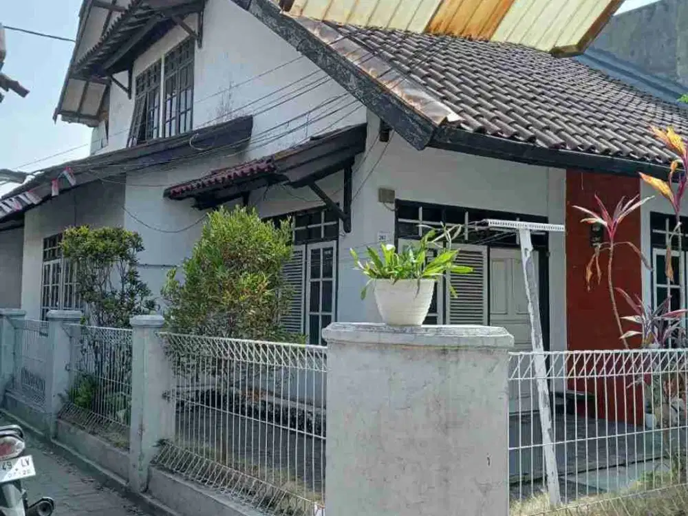 Dijual Rumah Dalam Gang Di Kebon Gedang Maleer Gatot Subroto Bandung