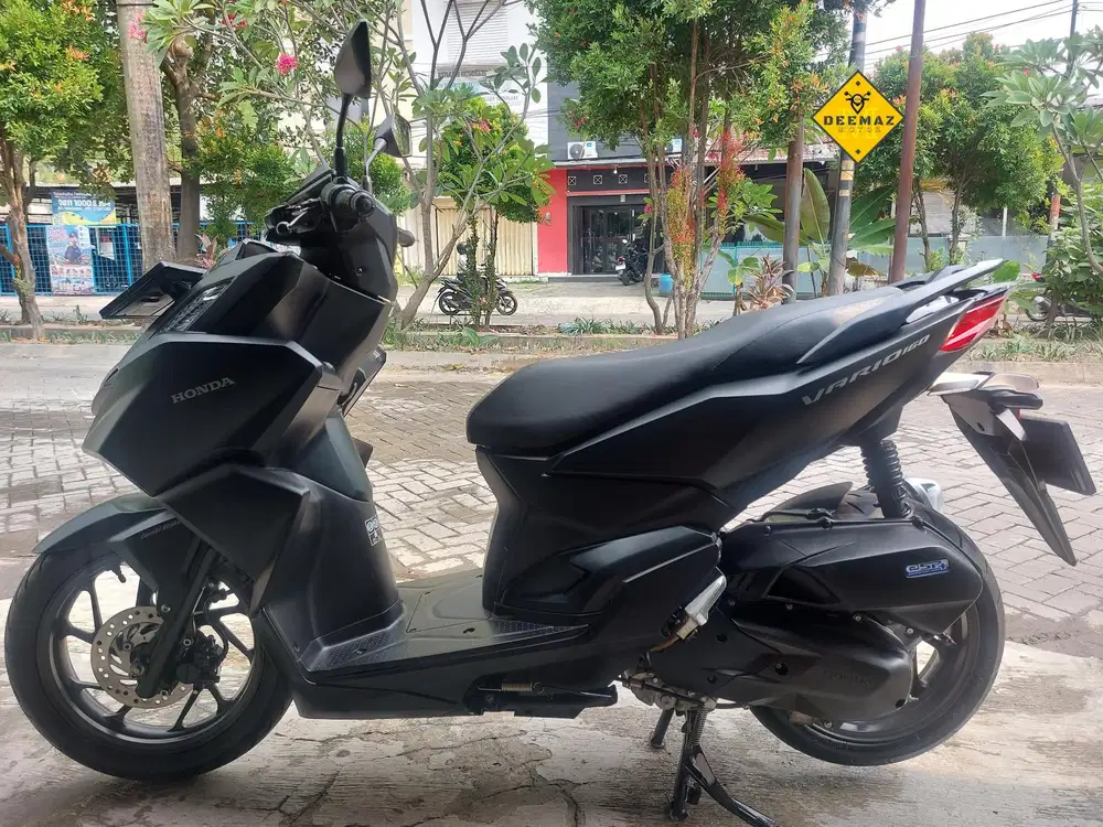 (DP 700 Rb)‼️ Honda Vario 160 CBS Hitam 2023 Cash / Kredit
