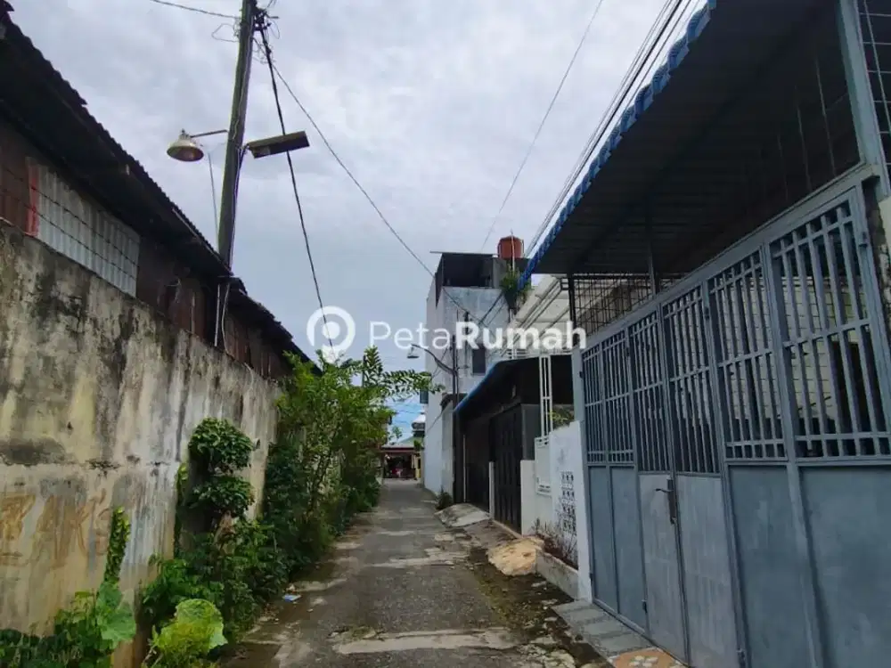 DIJUAL/DISEWA RUMAH JALAN PERJUANGAN GANG TERIMA | DEKAT HM YAMIN (TJIA TJAI)