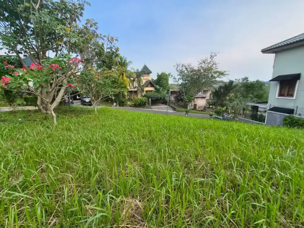 Dijual kavling hoek bukit golf hijau sentul city view baagus shm