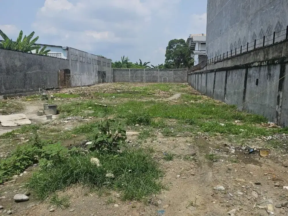 Disewakan Lahan Kosong Luas Jalan Perwira II