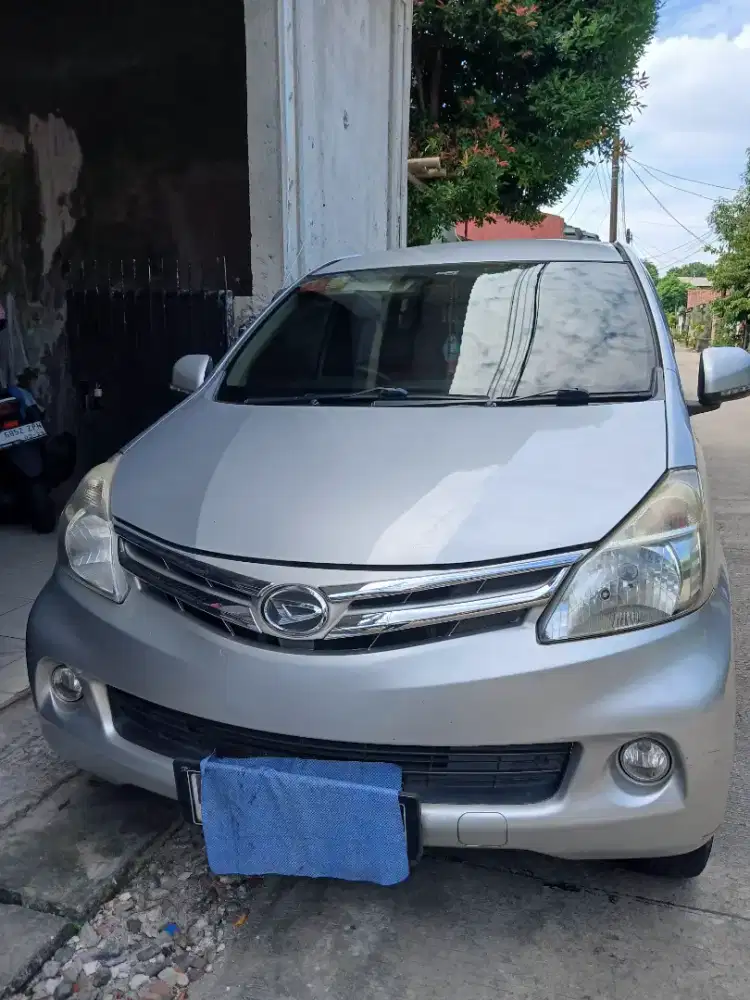 Daihatsu Xenia 2012 Bensin