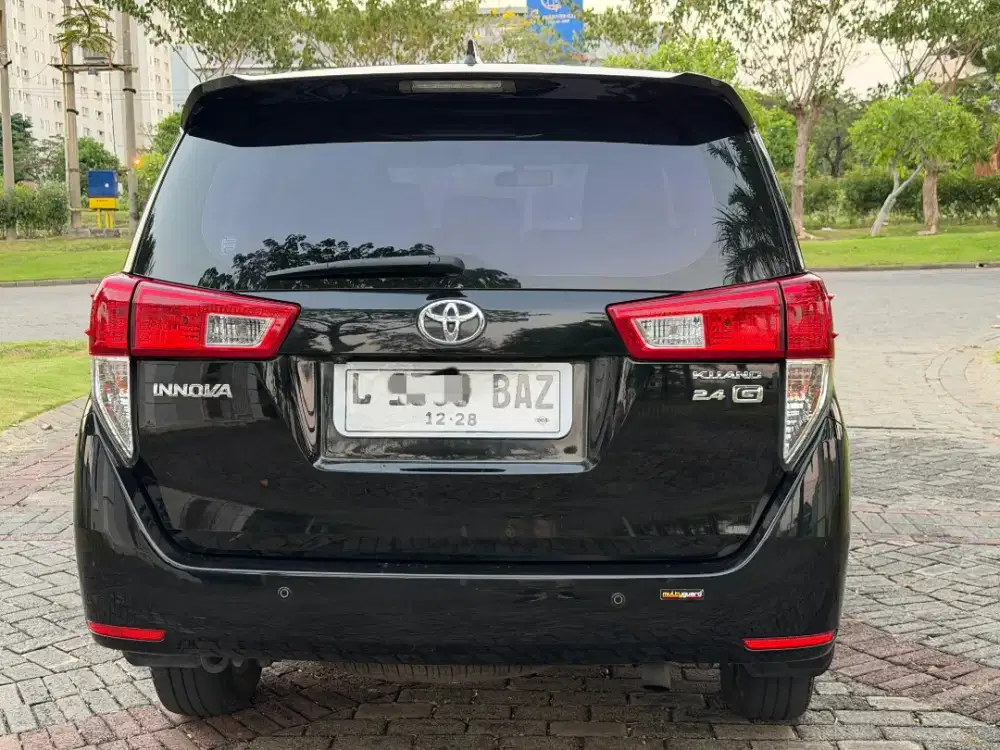 INNOVA REBORN G DIESEL MATIC 2023 LOW KM