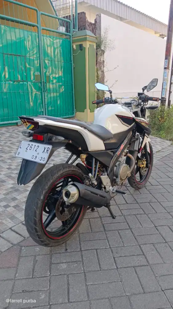 Vixion New Advan