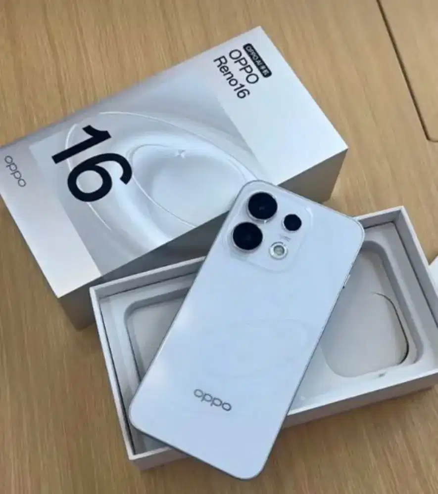 Pre Order Oppo Reno 16