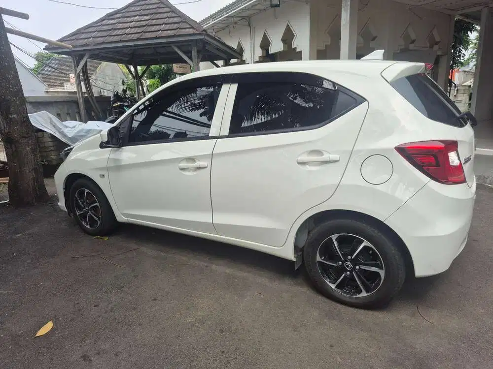 Honda Brio Satya 2025 Bensin