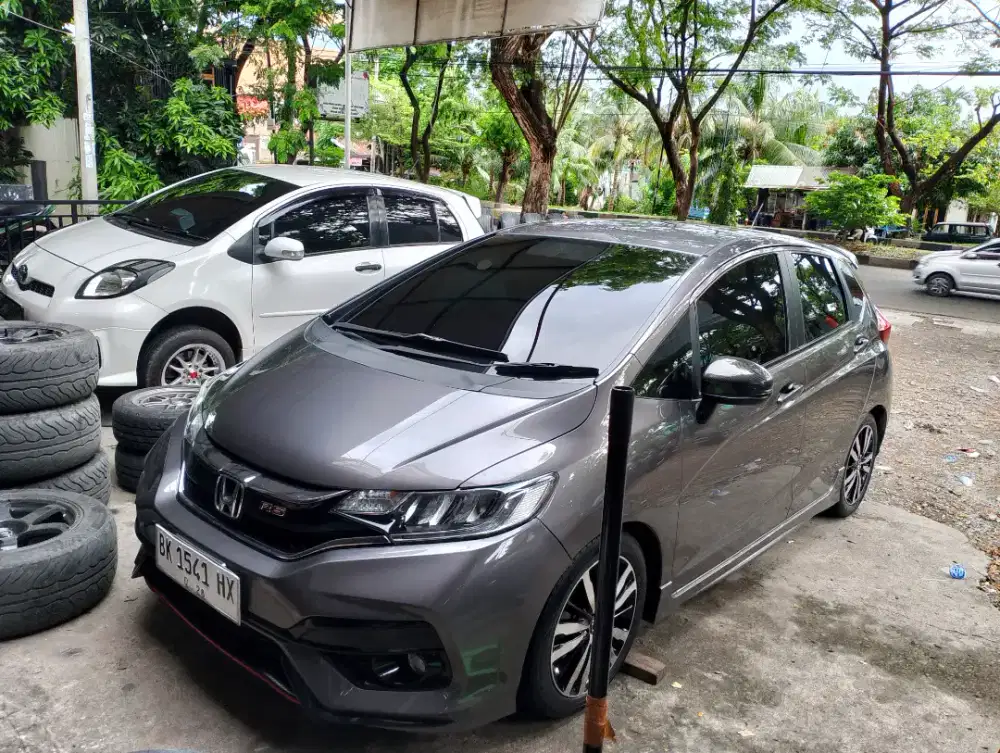Jual cepat Jazz manual RS 2018