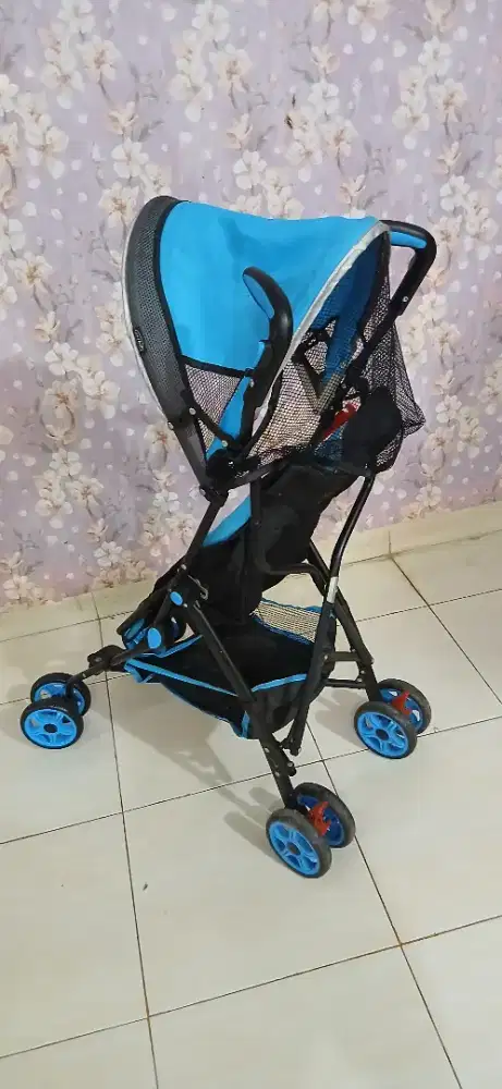 Stroler bayi bekas merk pliko