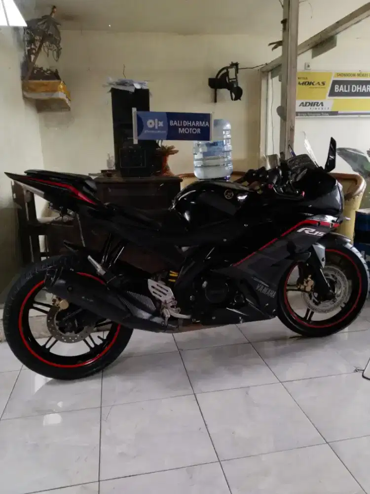 Yamaha. R 15 thn 2016 cash. Bali dharma motor