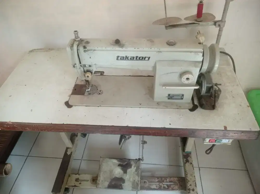 Mesin jahit kompeksi