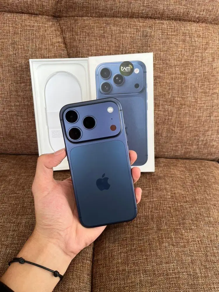iPhone 17 Pro iBox 256 GB Garansi panjang