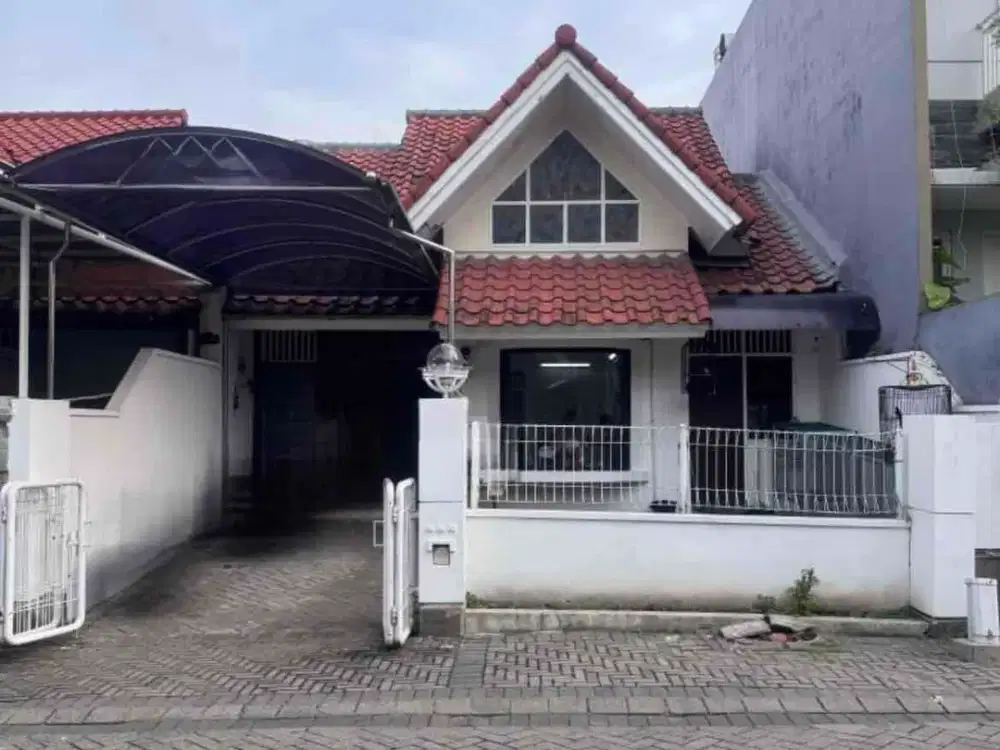 Murah Rumah 1 Lantai Hitung Tanah Row 3 Mobil di International Village, Citaland