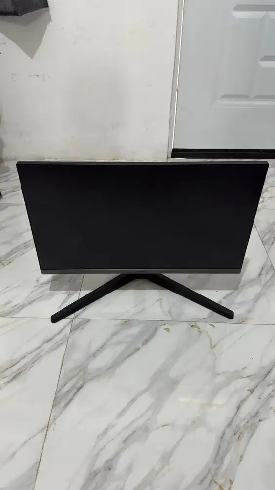 Dijual Monitor Samsung Essential 24