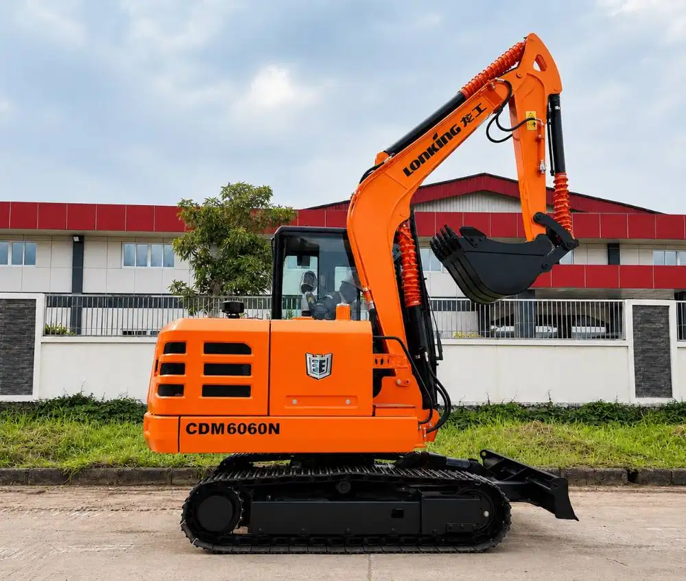 Jual Excavator PC 60 / 6 Ton Merek LONKING CDM6060 Yanmar Engine