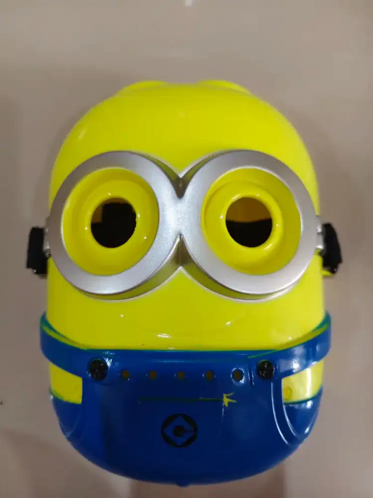 Topeng minion baru