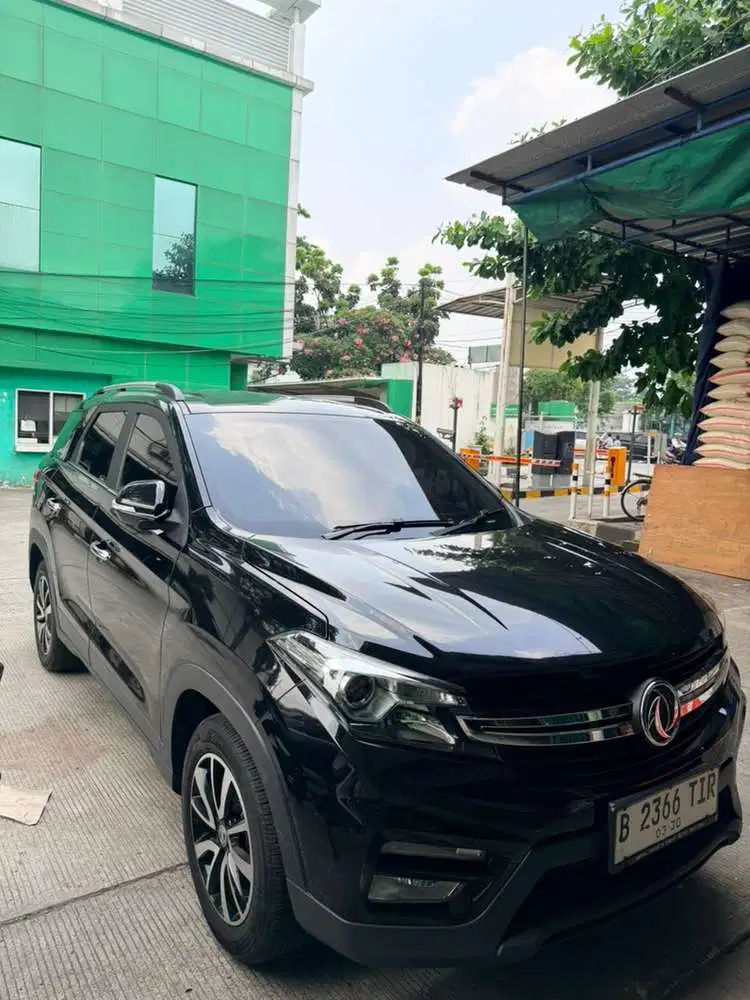 Glory 560 2019 Hitam