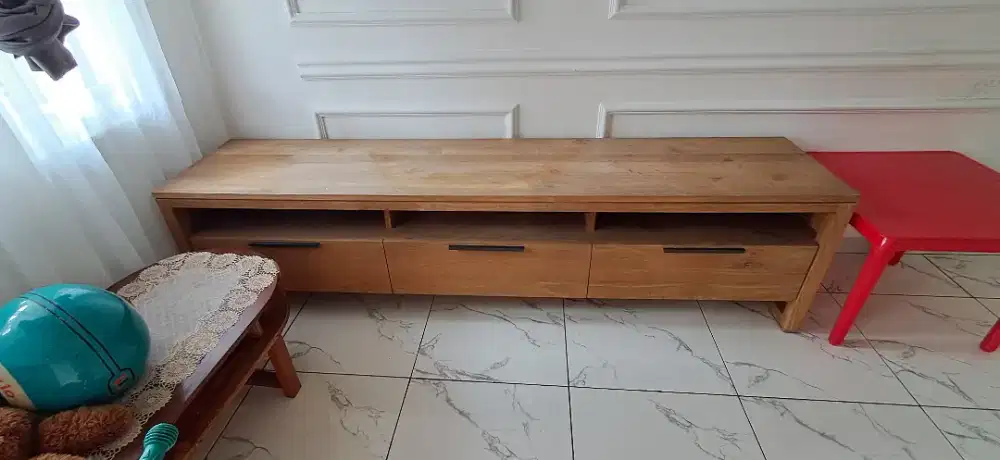 Meja tv dari kayu jati