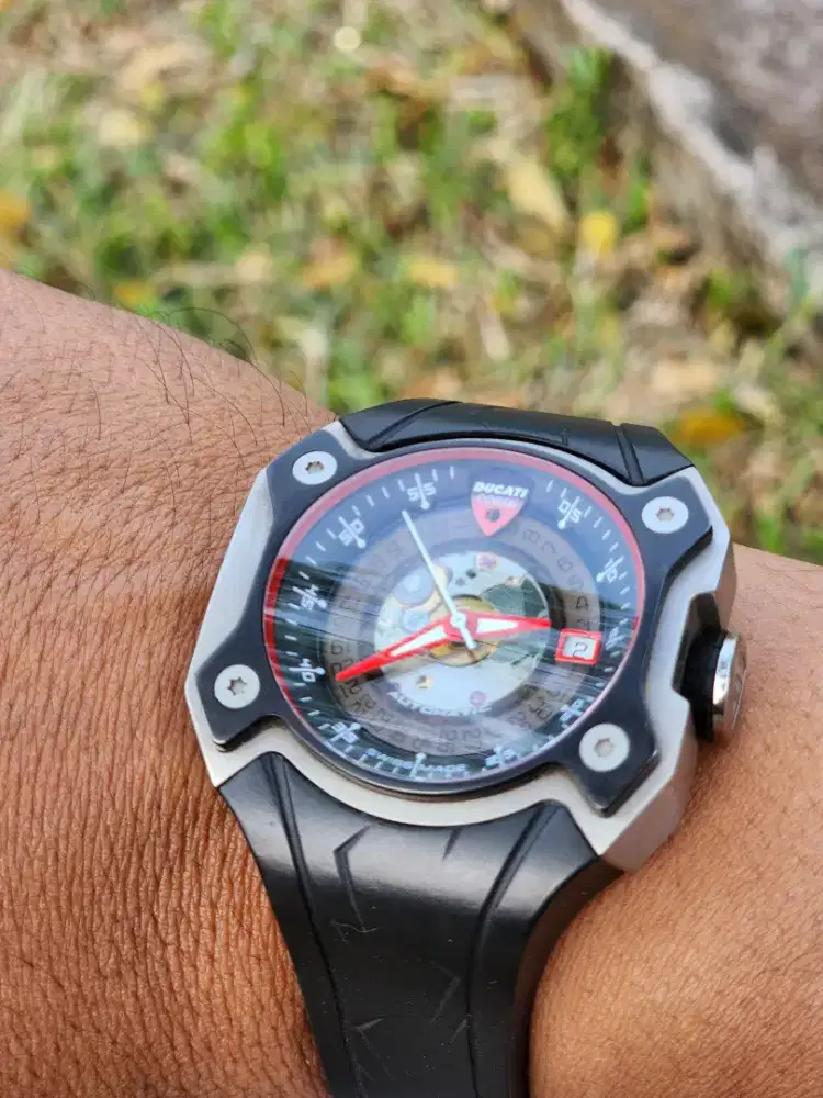Ducati corse otomatis
