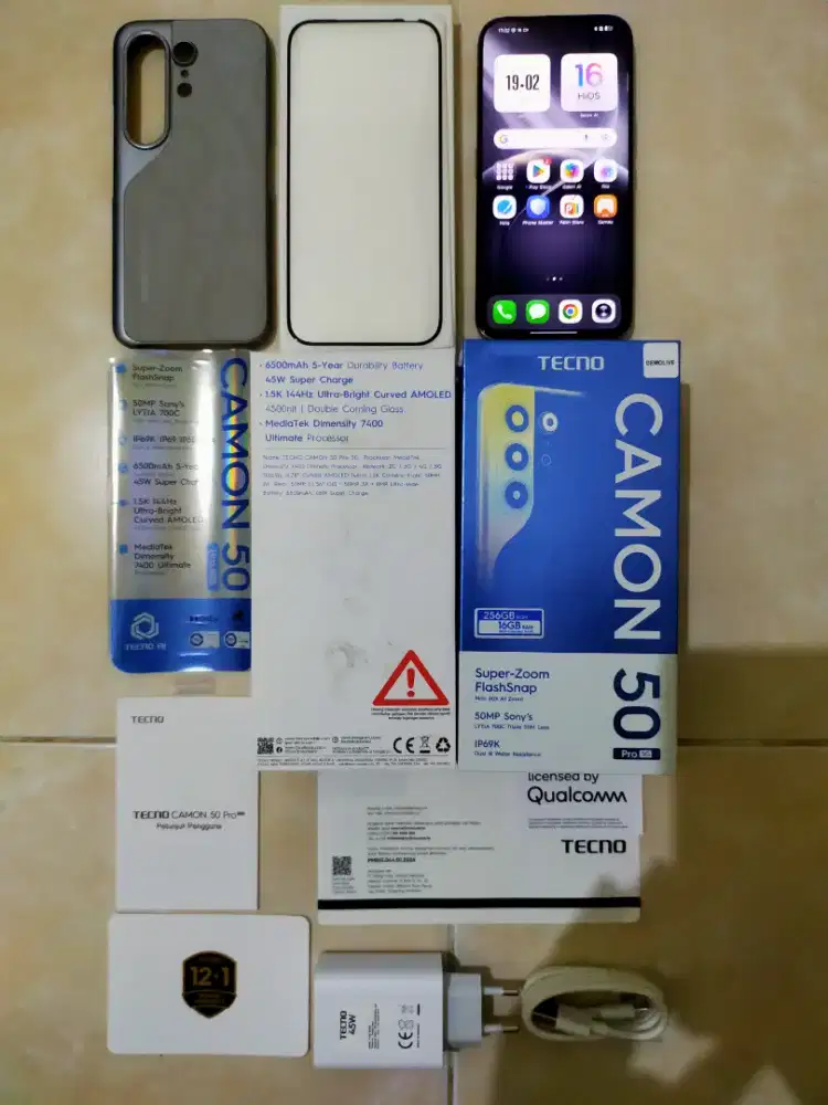 Tecno camon 50 pro 5G 8/256 seperti baru