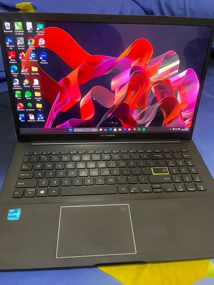Laptop ASUS Vivobook K513EA OLED Fullset Kondisi Mulus
