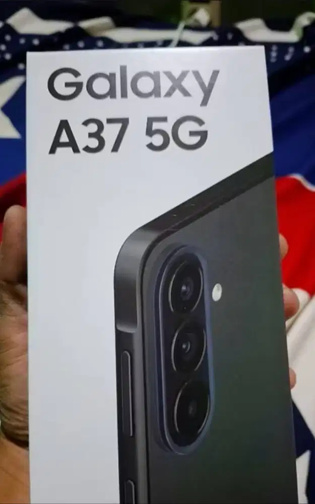 Dijual cepat Samsung Galaxy A37 8/128 Gray Green
